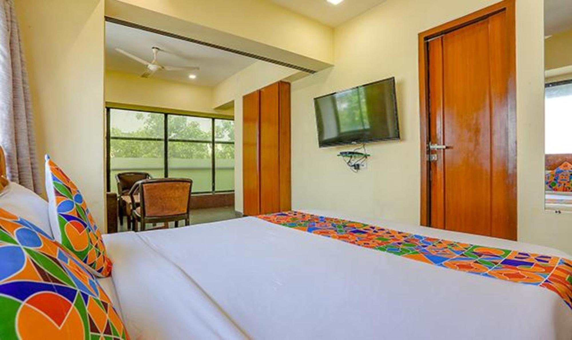 Fabexpress Jayshree - Nr Mumbai International Airport Hotel Luaran gambar